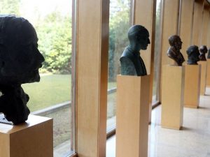 uklonjene sve biste iz predsjedničkog ureda na Pantovčaku